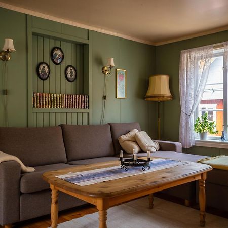Houmbgaarden Apartment Roros Bagian luar foto