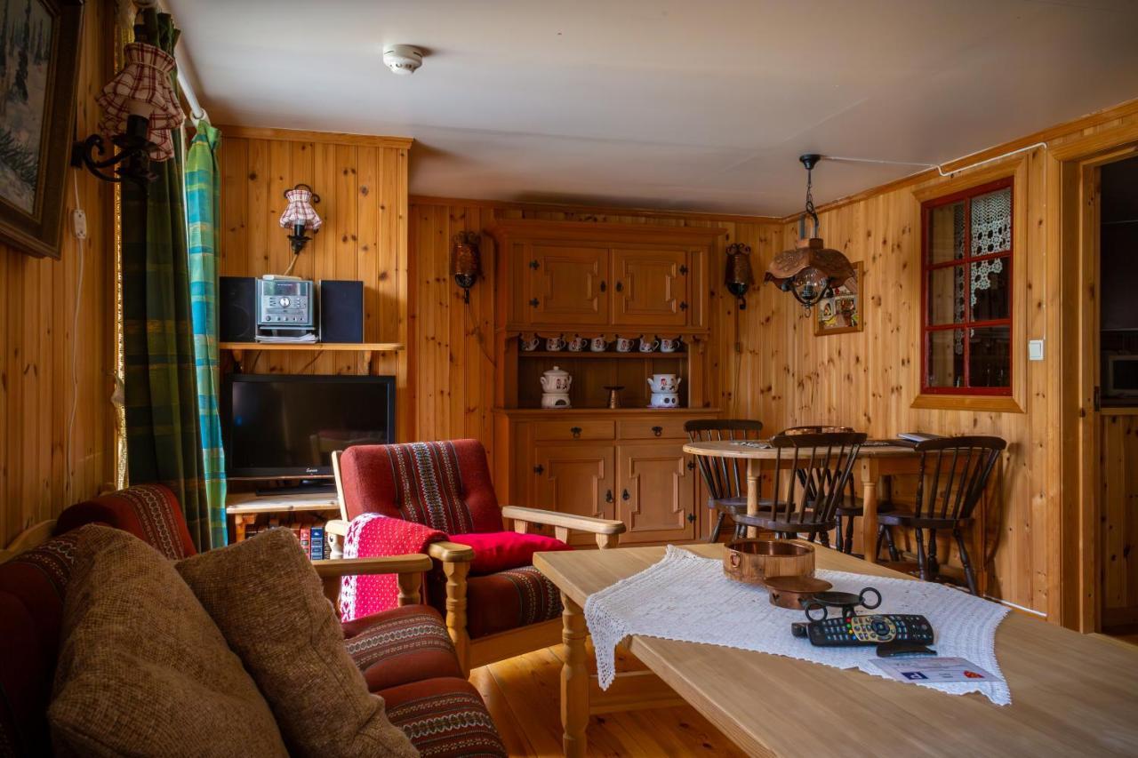 Houmbgaarden Apartment Roros Bagian luar foto
